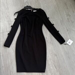 Calvin Klein Chic Black Long-Sleeve Sheath Dress
